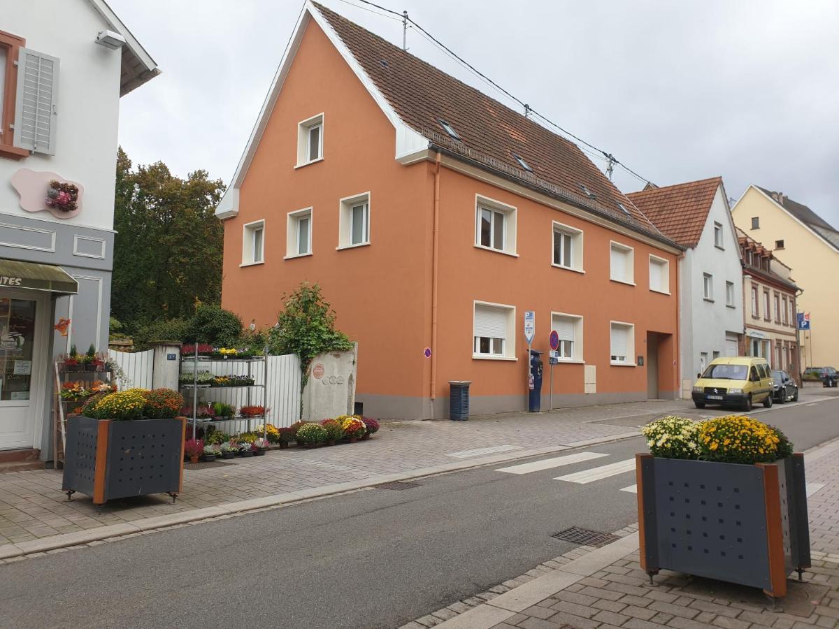 Appartement Meublé du 25 N6 étage 2 à Niederbronn-les-Bains Extérieur photo